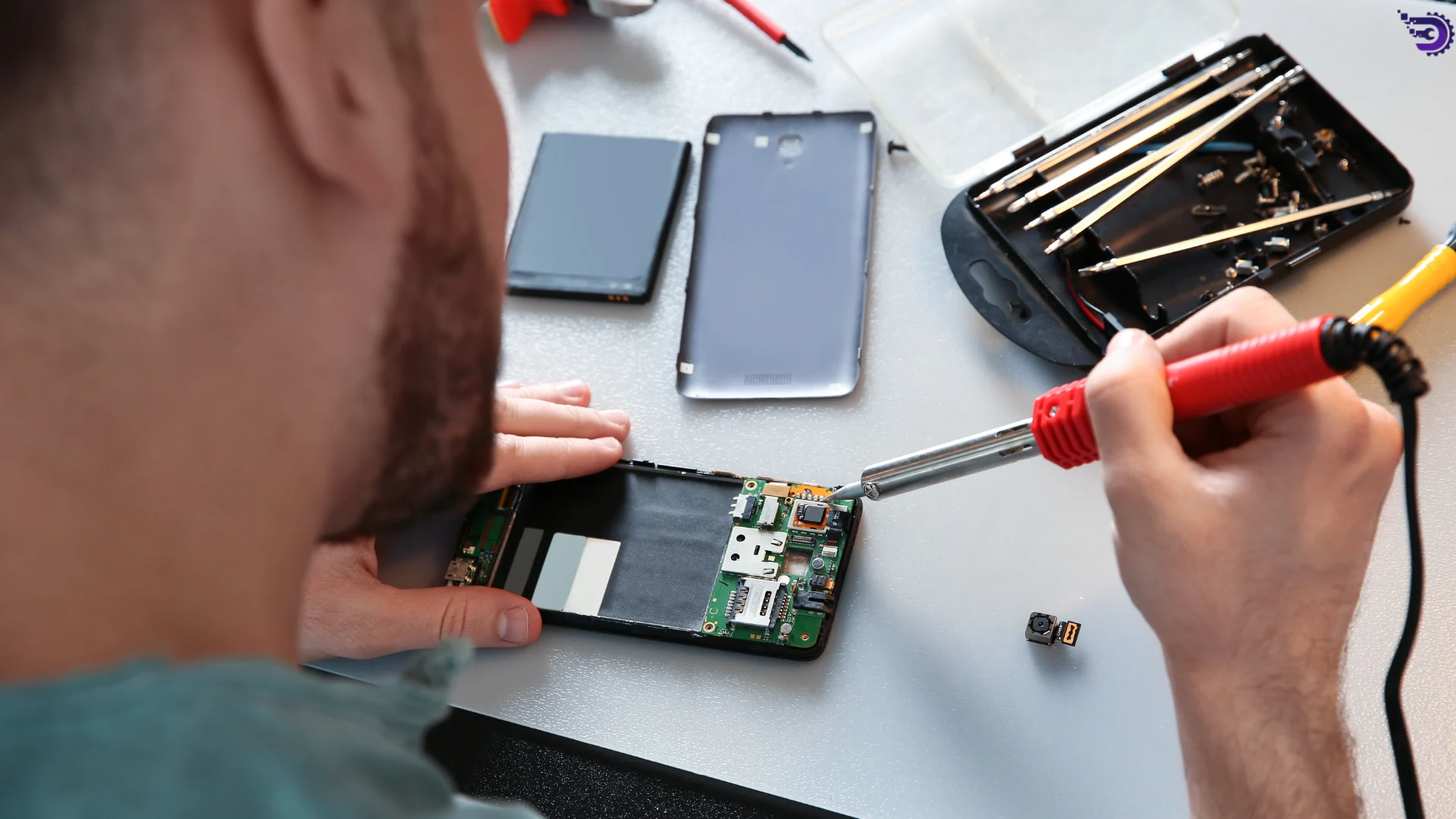 Mobile Repair vs. New Phone: Why Repairing is the Smarter Choice?